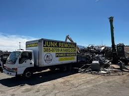 Best Construction Debris Removal  in Lincolnwood, IL